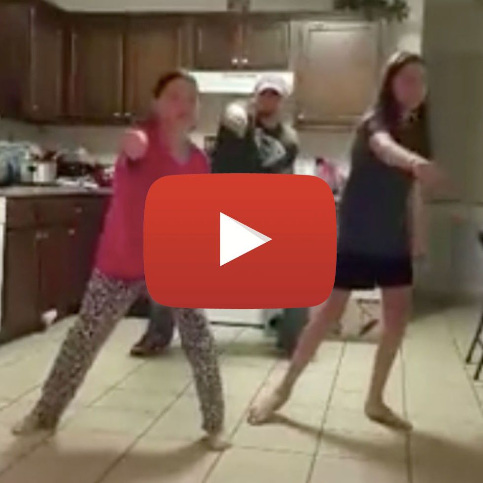 Dad Does Whip/Nae Nae With Daughters - Father Secretly Does Whip/Nae Nae  Behind His Daughters