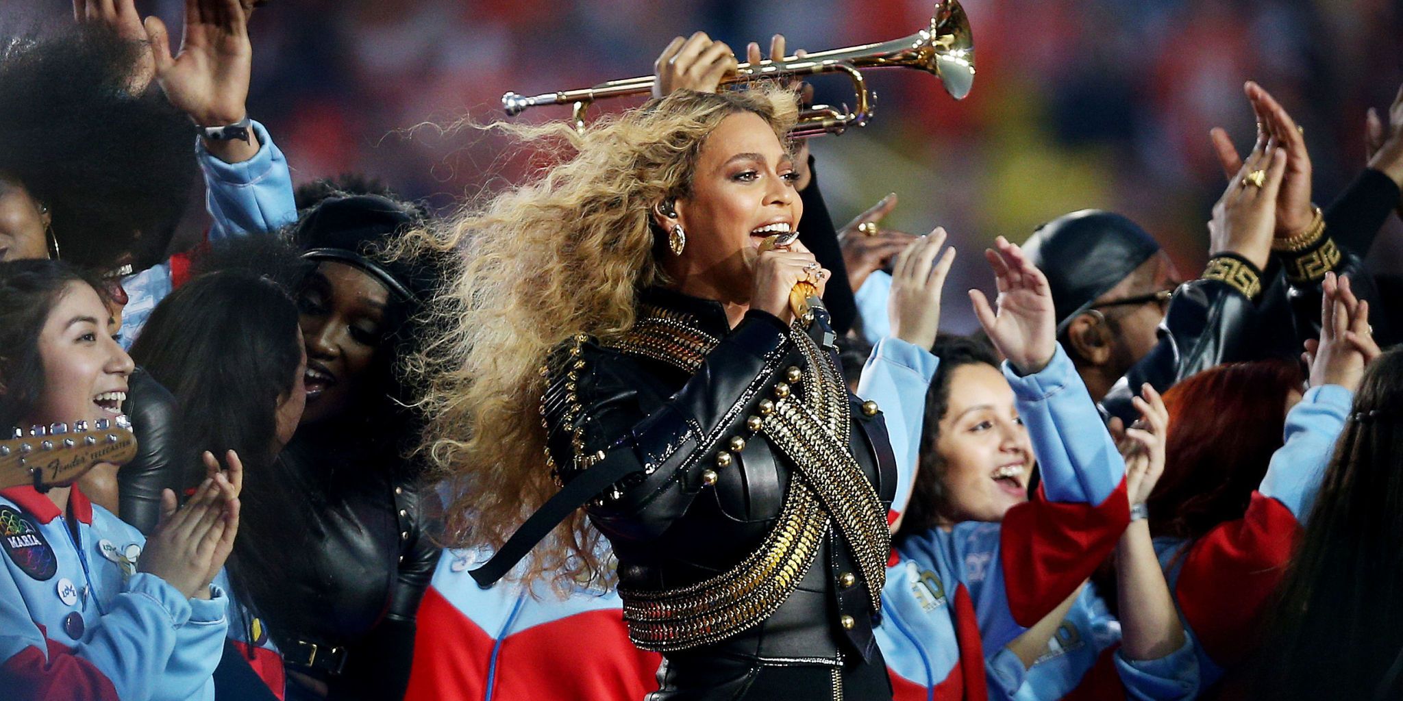 Beyoncé Did "Formation" At The Super Bowl And Yes It Was Amazing