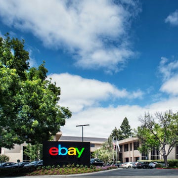 Property, Cloud, Tree, Real estate, Street light, Town, Woody plant, Residential area, Asphalt, Cumulus, 