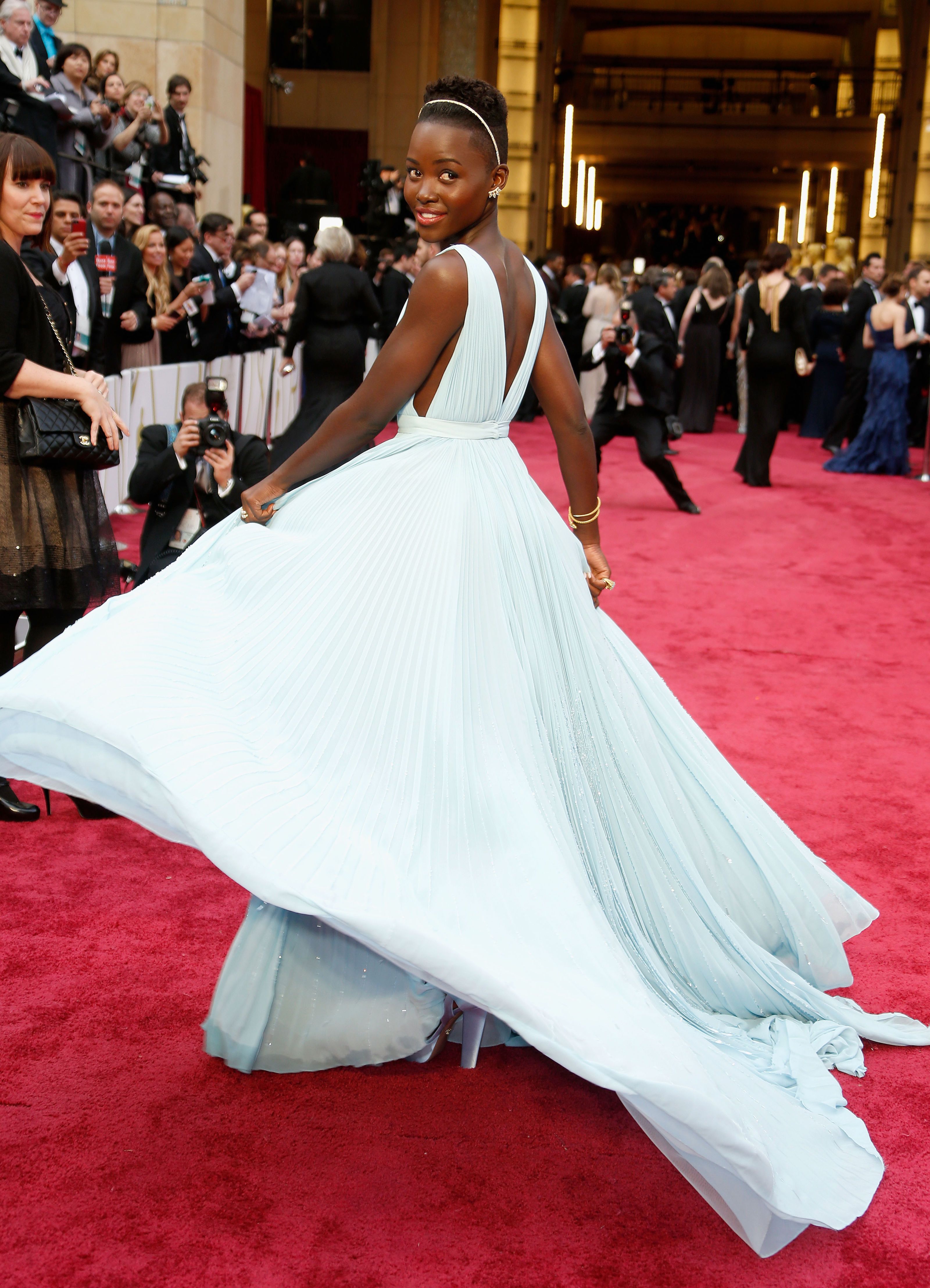 53 Most Gorgeous Oscar Dresses Best Academy Awards Looks