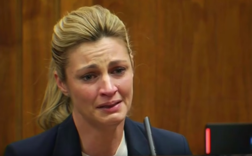 Erin Andrews Lawsuit Testimony Tv Host Gives Tearful Testimony