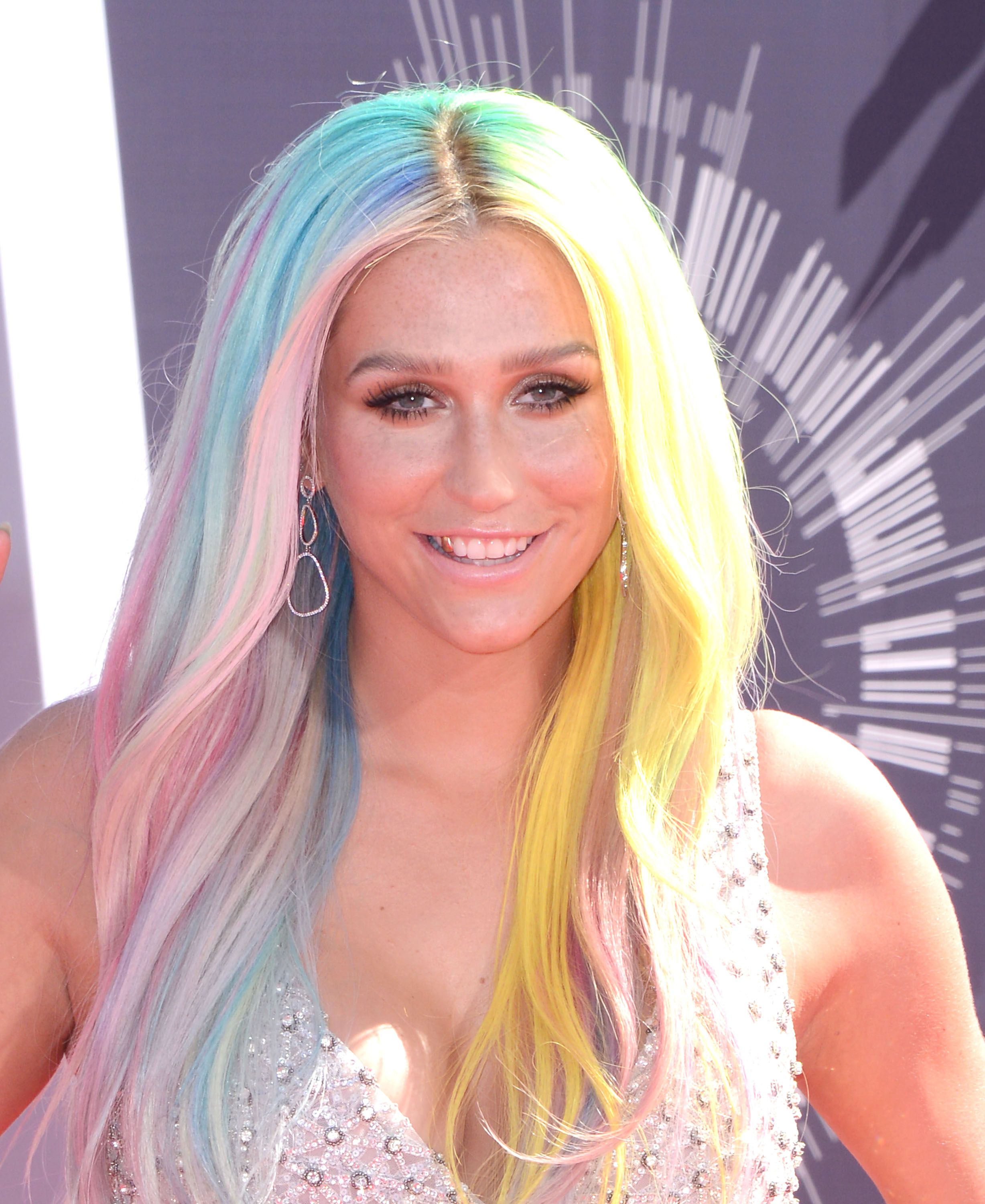Kesha Hair Color Photos