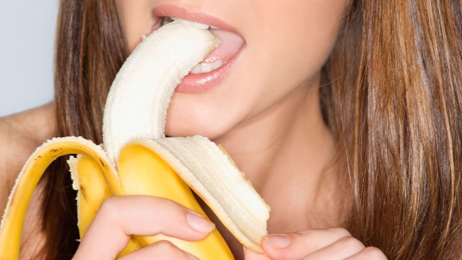 11 Things Women Wish Guys Knew About Giving Blow Jobs