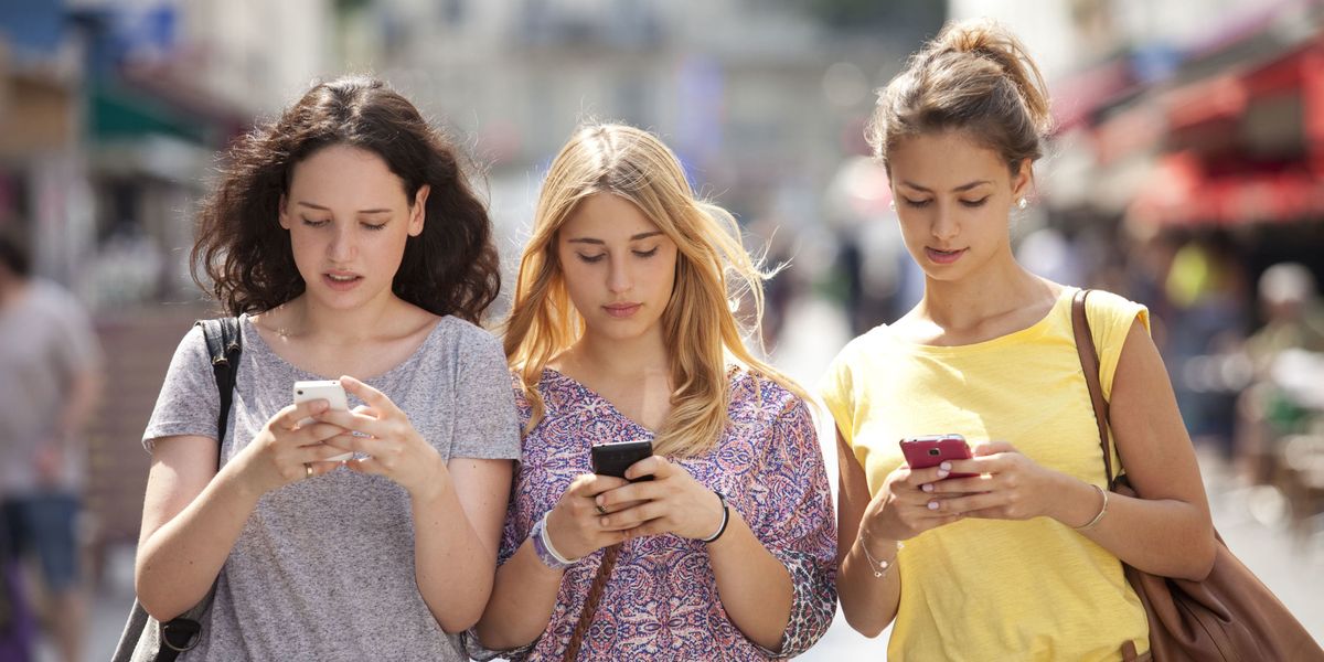 Texting and Walking May Soon Be Illegal Here