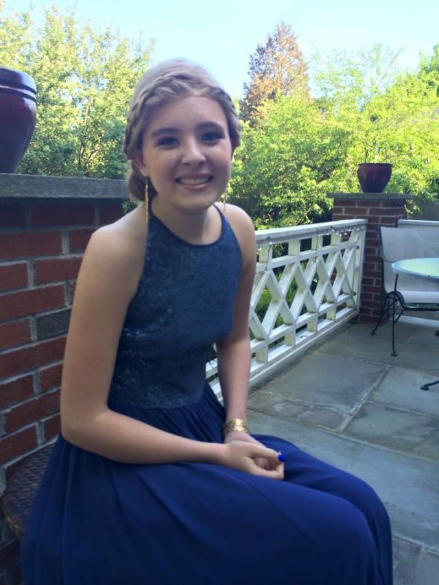 Blue dress for teenager sales