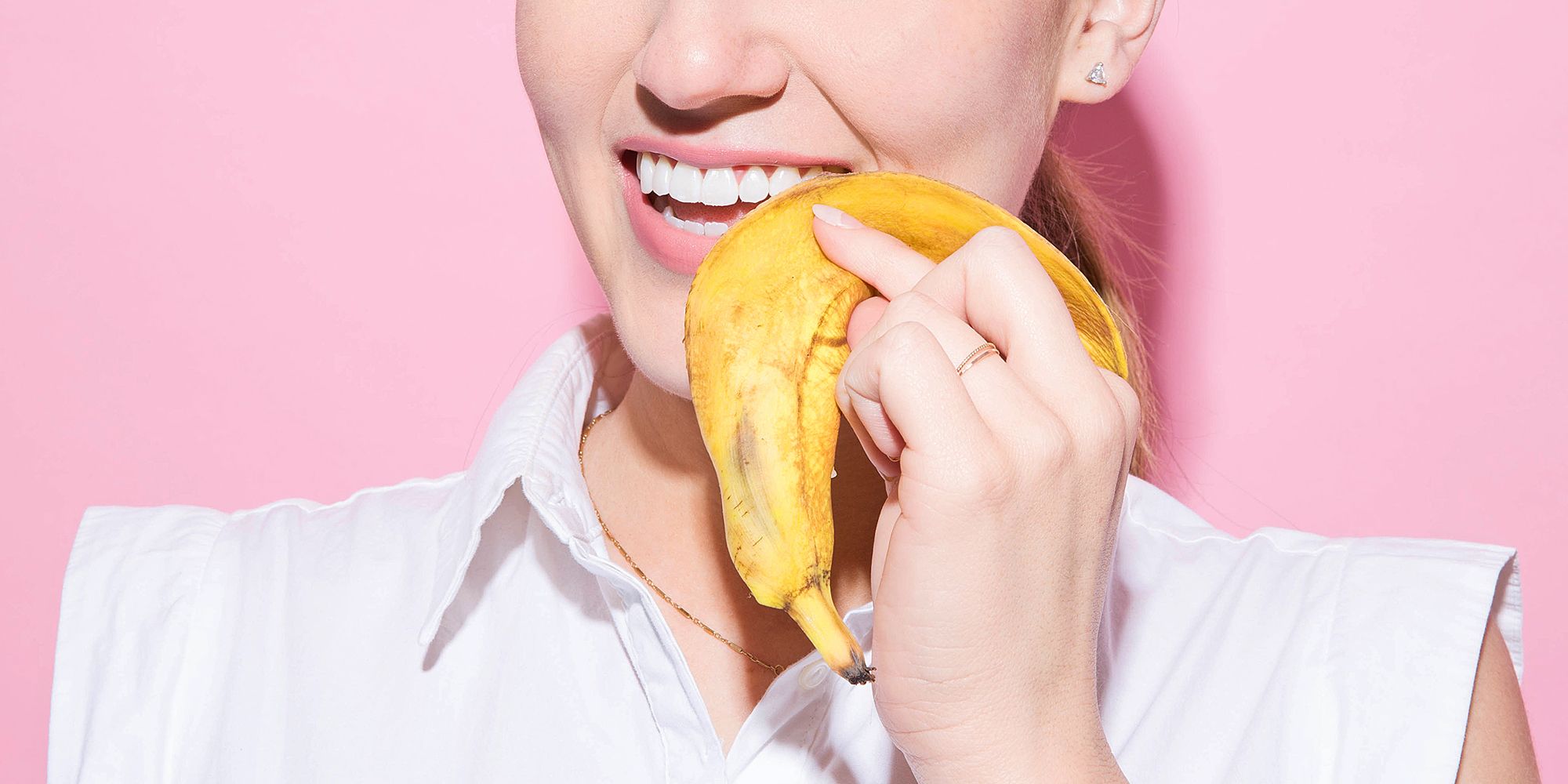 1462302602 banana peel teeth whitening hack