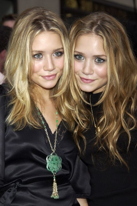 Mary-Kate and Ashley Olsen Photos – Style Evolution of The Olsen Twins