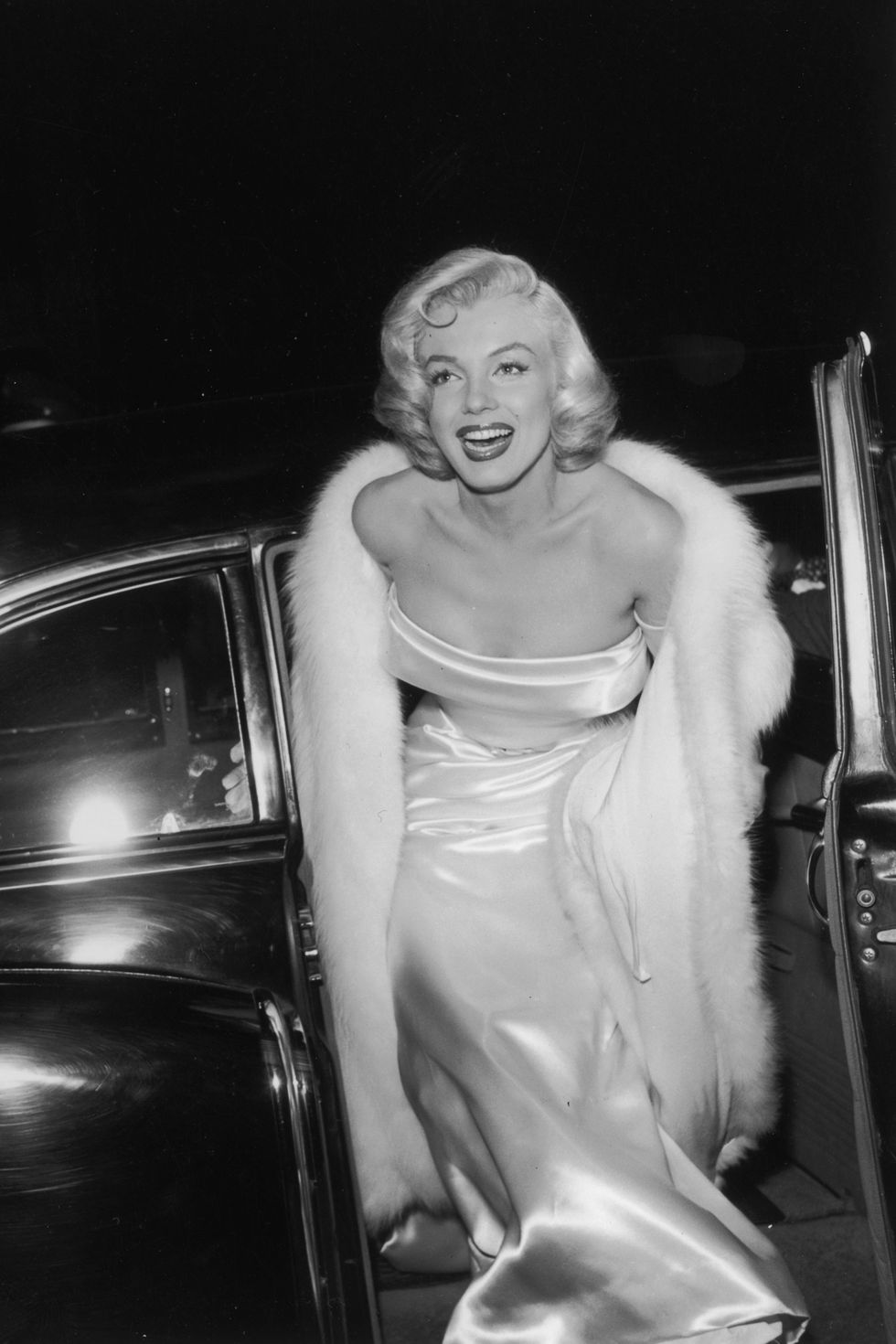 50 of Marilyn Monroe's Most Glamorous Moments — Photos