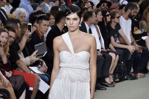 Kendall Jenner Short Hair - Kendall Jenner Givenchy Show
