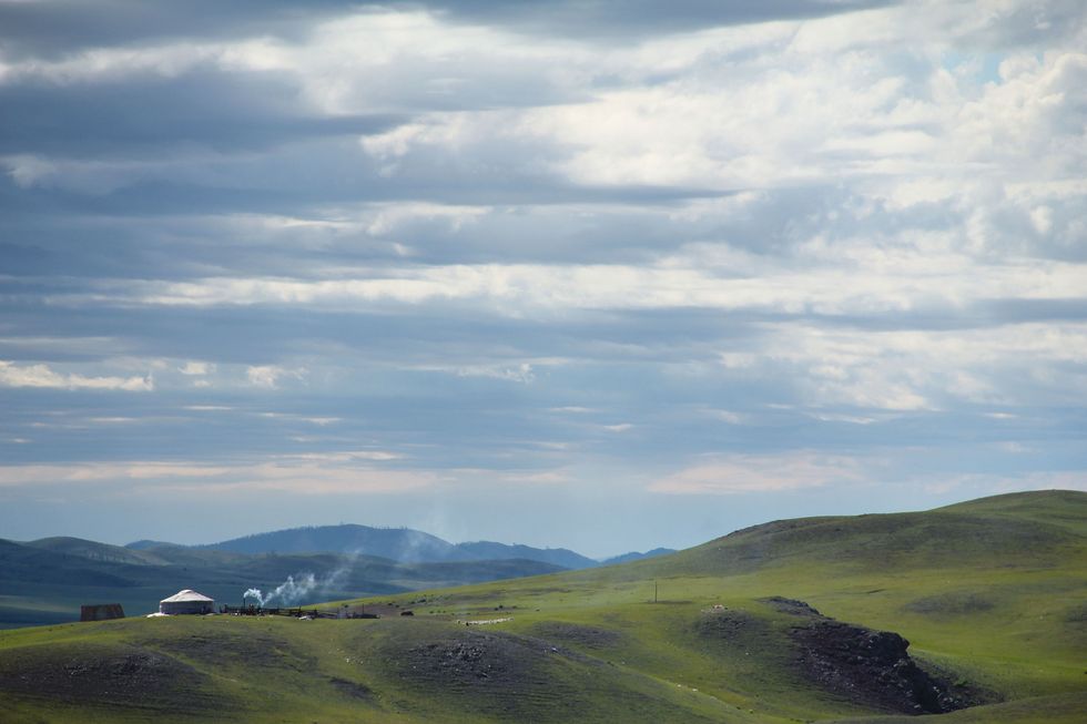 Sky, Mountainous landforms, Cloud, Hill, Highland, Landscape, Natural landscape, Slope, Grassland, Terrain, 