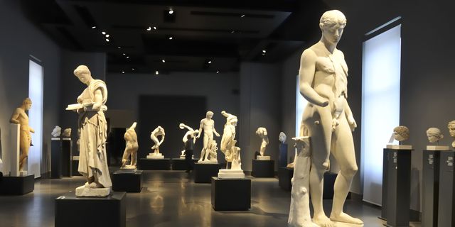 Sculpture, Standing, Art, Statue, Museum, Ancient history, Collection, Classical sculpture, Chest, Trunk, 