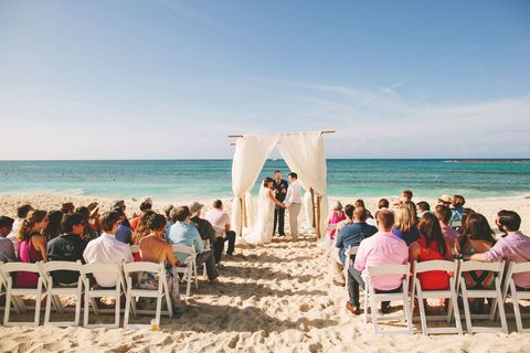 Dreamy Beach Wedding Photos - Creative Beach Wedding Inspiration