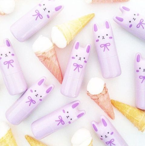 Pink, Purple, Lavender, Nail, Violet, Material property, Sweetness, Confectionery, Cone, Nail care, 
