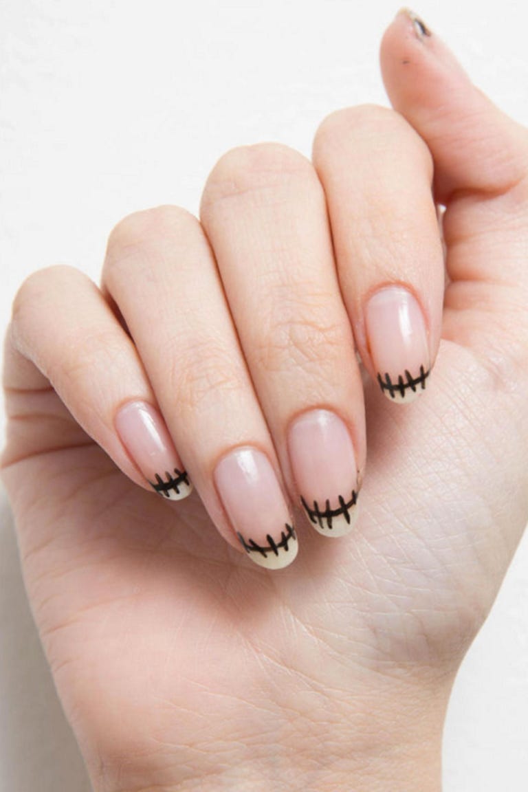 42 Cute Halloween Nail Art Ideas Best Designs For Halloween Manicure 42-cute-halloween-nail-art-ideas-best-designs-for-halloween-manicure