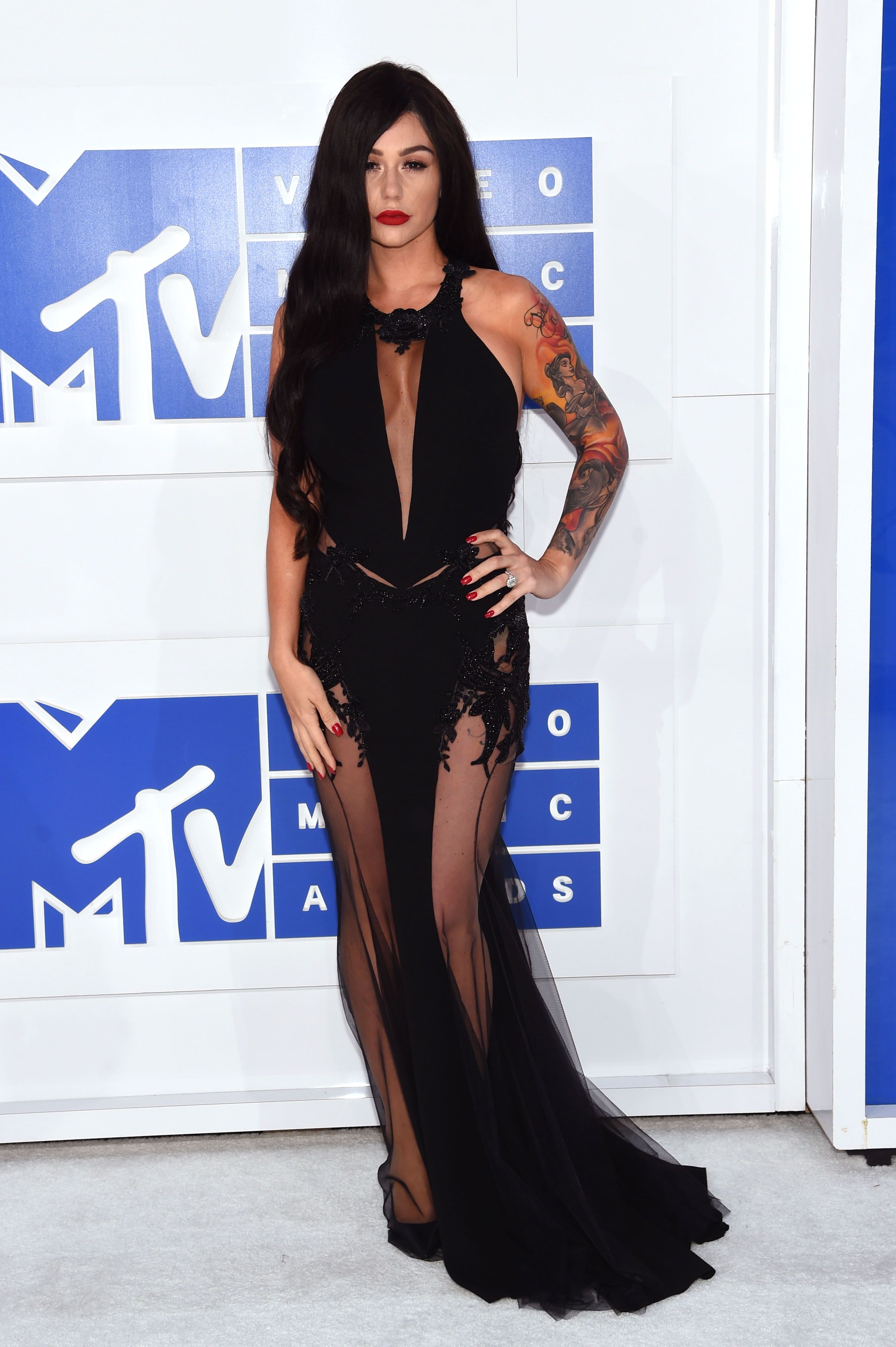 Jwoww Style Clothes Outfits And Fashion / Clothing styles are as varied