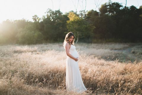 Maternity Photo Shoots - Pregnancy Photo Inspiration