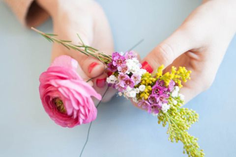 Flower, Bouquet, Cut flowers, Pink, Floristry, Flower Arranging, Plant, Floral design, Hand, Petal, 