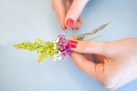 Finger, Nail, Flower, Hand, Plant, Bouquet, Leaf, Petal, Crochet, Cut flowers, 