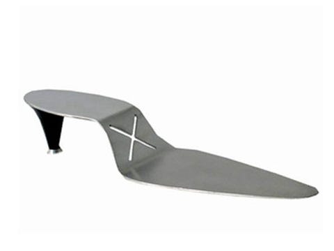 image Help her host a dinner party in style with this high heel cake server. The black heel detaches for easy cleanup. at <a href="http://www.uncommongoods.com/item/item.jsp?itemId=12688"target="_blank">uncommongoods.com</a>