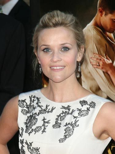 Reese Witherspoon Hair and Makeup Pictures - Reese Witherspoon Water ...