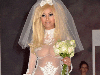 Gowns worst wedding Grooms Beware: