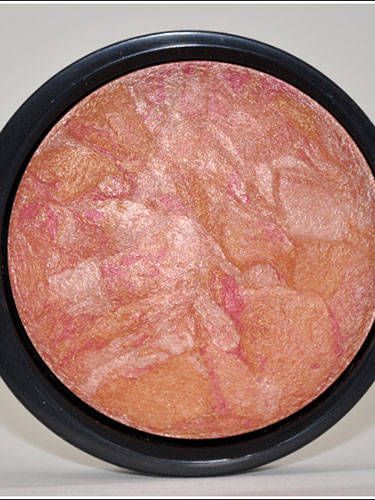 <p>This marbleized swirl of oranges, golds and pinks lends a burnished brightness to even the most peaked complexions.</p>

<p>Laura Gellar Blush-n-Brighten in Golden Apricot, $31, <a href="http://www.beauty.com/laura-geller-blush-n-brighten-compact-pink-grapefruit/qxp201843?catid=25272&N=4294961564">beauty.com </a></p>