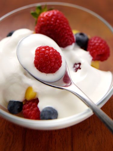 A cup of Greek yogurt packs a triple FUPA whammy. Not only have studies found that calcium helps your body break down fat, but the amino acid arginine in yogurt promotes fat loss and improves muscle tone. Plus, its high protein content keeps you satisfied for longer, so you eat less overall.