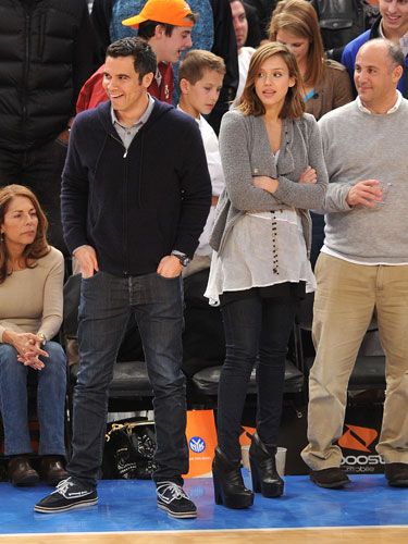 Celebrity Body Language - Celebrities at Basketball Games