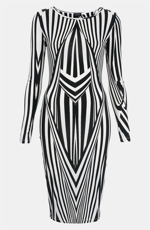 obraz <p>Take the black and white trend by storm in this polyester Topshop dress. The graphics are so fun no one will be able to look away!</p>
<p>$76, <a title="Tophop Dress" href="http://shop.nordstrom.com/s/topshop-black-white-optical-bodycon-dress/3457292?cm_cat=datafeed&cm_ite=topshop_black_&_white_optical_bodycon_dress:662833&cm_pla=dresses:women:dress&cm_ven=Google_Product_Ads&mr:ad=25139236433&mr:adType=pla&mr:filter=52819912073&mr:keyword=&mr:match=&mr:referralID=NA&mr:trackingCode=4D23799D-395C-E211-9A4A-90E2BA0278A8&origin=pla%20" target="_blank">Nordstrom</a></p>