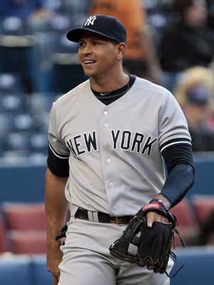 <p>The MLB might not be too happy about the performance enhancing drug rumors, and his career likely is starting to go down hill...but pushing nearly 40, his looks definitely aren't. A-Rod continues to be one of the sexiest Dominican men out there. </p>