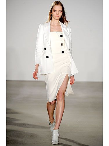 <p>The mod adult female would do well to take loads of inspiration from this Altuzarra drove. We desire to see this white suit on <em>Scandal</em>'s Olivia Pope immediately. </p>