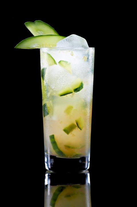 <p>1 1⁄2 parts Pucker® Citrus Squeeze™ Vodka.<br />3 Slices of Cucumber<br />Juice of Half a Lime<br />2 parts Ginger Ale</p>
<p>Add cucumber and lime juice to a cocktail shaker and muddle. Add a scoop of ice and vodka; shake vigorously. Add ginger ale and pour into a Collins glass.</p>