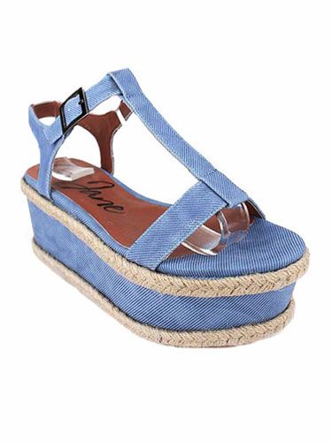 Blue, Product, Brown, White, Electric blue, Tan, Azure, Beige, Wedge, Strap, 