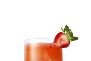 <i>2 oz. Caliche Rum<br />
1 oz. lime juice<br />
¼ oz. simple syrup<br />
1 strawberry<br />
Garnish: strawberry</i><br /><br />

To make simple syrup, mix equal parts hot water and sugar until sugar is dissolved. Muddle strawberry in a cocktail shaker. Add remaining ingredients and ice. Shake vigorously. Strain into a glass filled with ice. Garnish with a strawberry.

<br /><br /><i>Source: Caliche Rum</i>