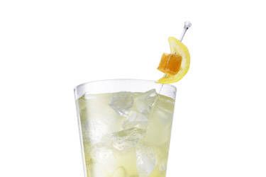 <i>2 oz. Caliche Rum<br />
¼ oz. simple syrup<br />
¾ oz. lemon juice<br />
Ginger beer</i><br /><br />

To make simple syrup, mix equal parts hot water and sugar until sugar is dissolved. Combine all ingredients except ginger beer in a cocktail shaker filled with ice. Shake vigorously and strain into a glass filled with ice. Top with ginger beer.

<br /><br /><i>Source: Caliche Rum</i>