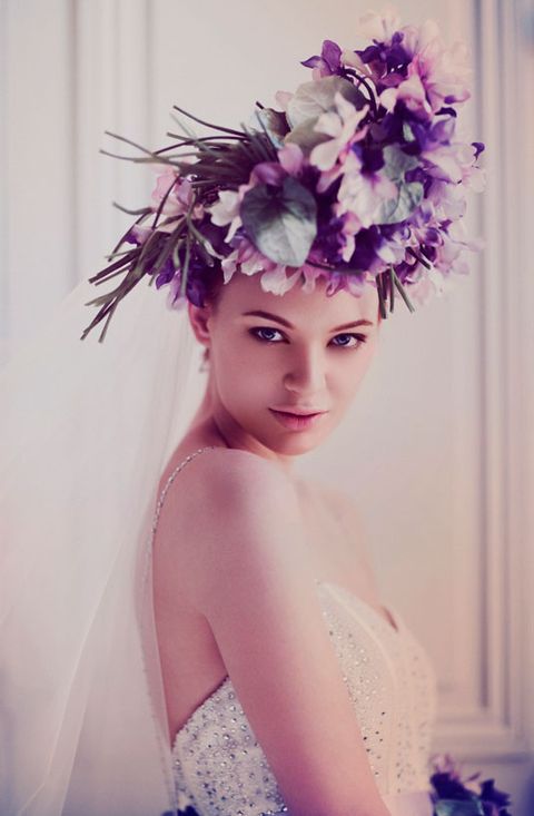 Purple, Hair accessory, Petal, Lavender, Headpiece, Headgear, Dress, Strapless dress, Violet, Embellishment, 