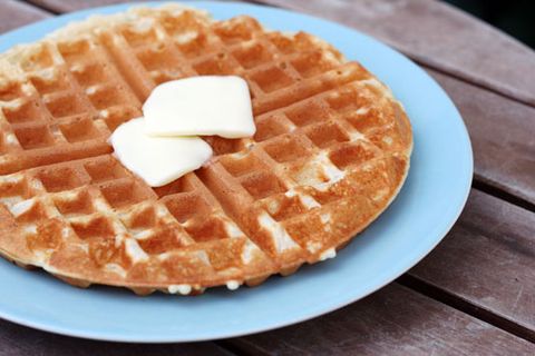 Dish, Food, Belgian waffle, Waffle, Breakfast, Cuisine, Wafer, Meal, Oblea, Ingredient, 