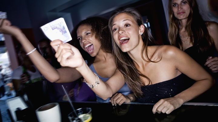 Strip Club Group Sex Images - 19 Things That Happen When Women Go to Strip Clubs