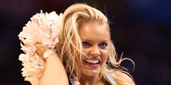 Kelsey Williams Weight Criticized By Blogger Nba Cheerleader Weight