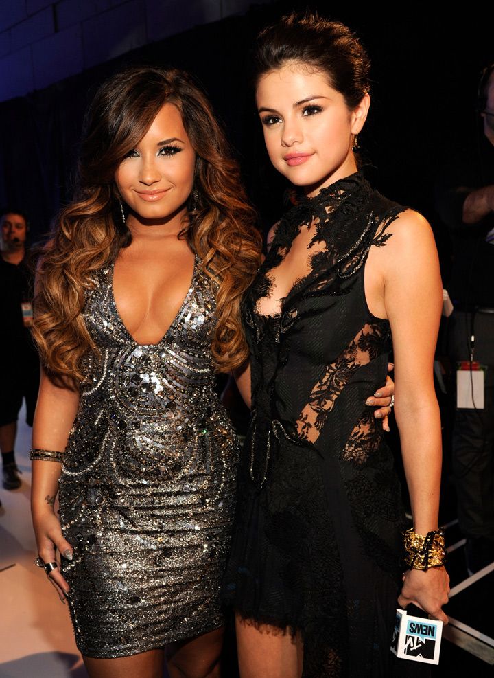 Celeb Porn Selena Gomez - Demi Lovato And Selena Gomez Are Still Friends - Celebrity Gossip May 17  2013