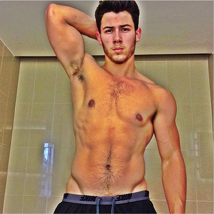 Nick Jonas Photos - Pictures Of Nick Jonas