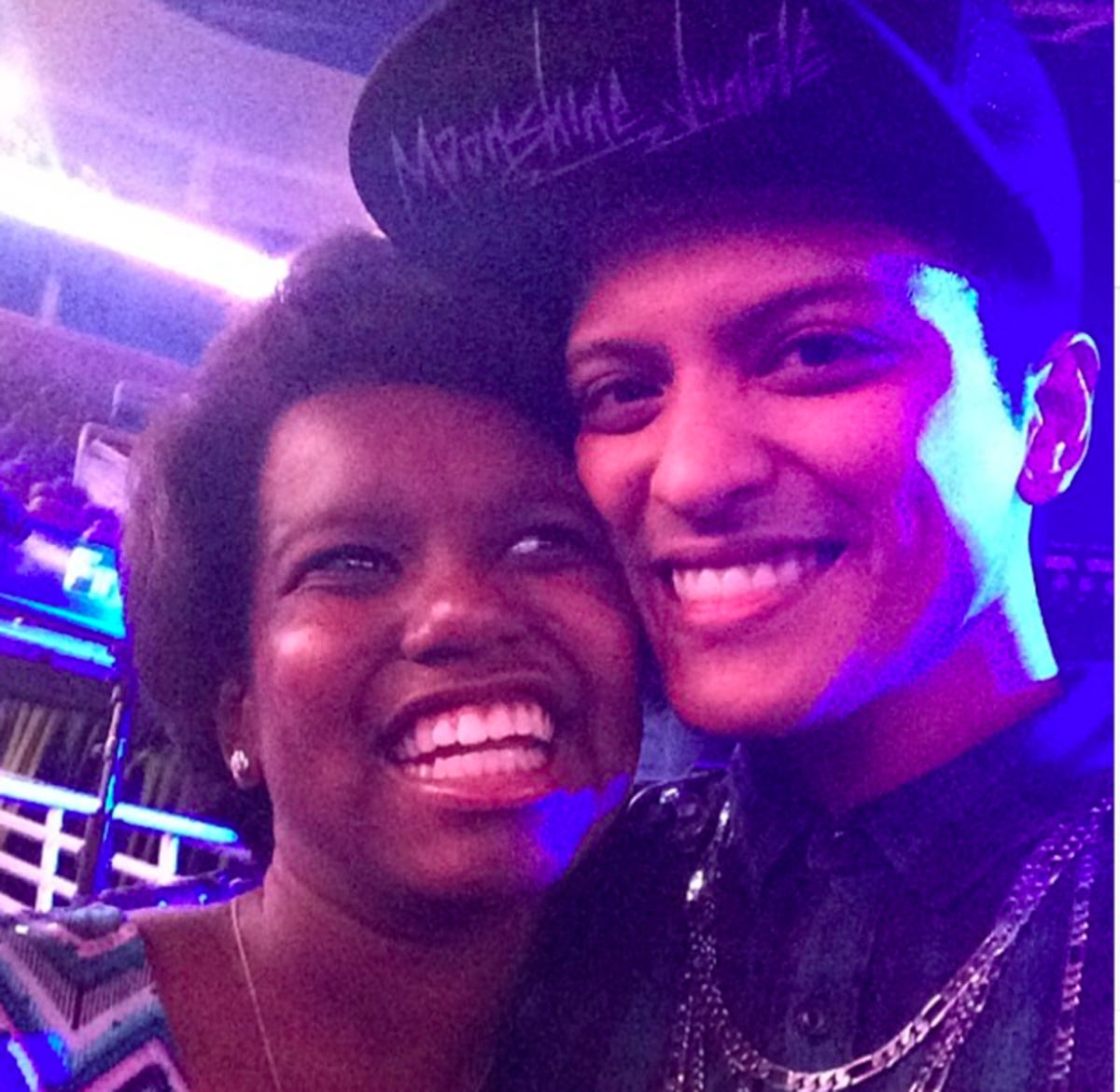What Bruno Mars Did For An 11 Year Old Fan Will Move You To Tears What Bruno Mars Did For An 11 Year Old Fan Will Move You To Tears