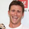 https://hips.hearstapps.com/cos.h-cdn.co/assets/cm/14/28/120x120/53a0b49b94a92_-_cos-01-scott-eastwood-smn.jpg?resize=100:*