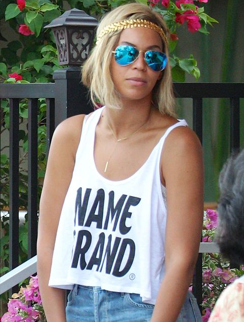 beyonce ditches pixie cut for blonde bob  beyonce gets a