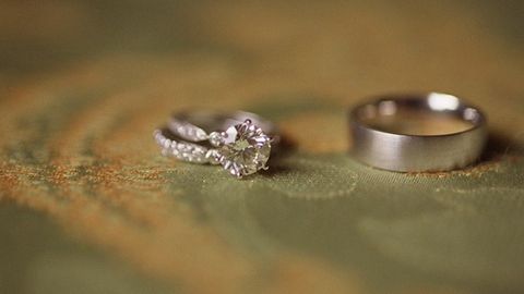 Jewellery, Macro photography, Metal, Ring, Photography, Close-up, Still life photography, Pre-engagement ring, Silver, Body jewelry, 