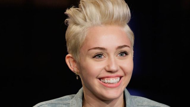 Twit Sh*t: Miley Wins Twitter Forever