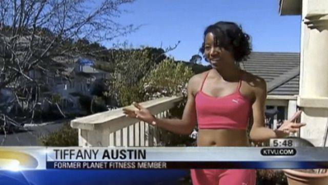 can you wear a sports bra at planet fitness