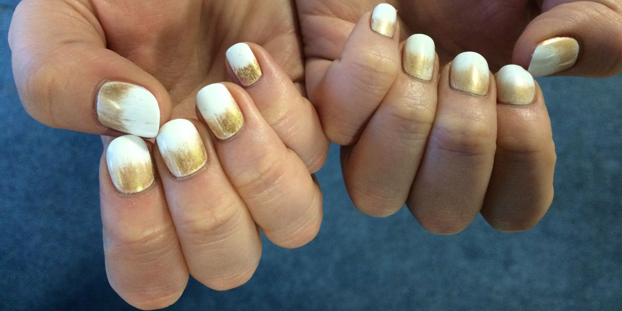 Nail Art How-To: Gold And White Ombre Nails