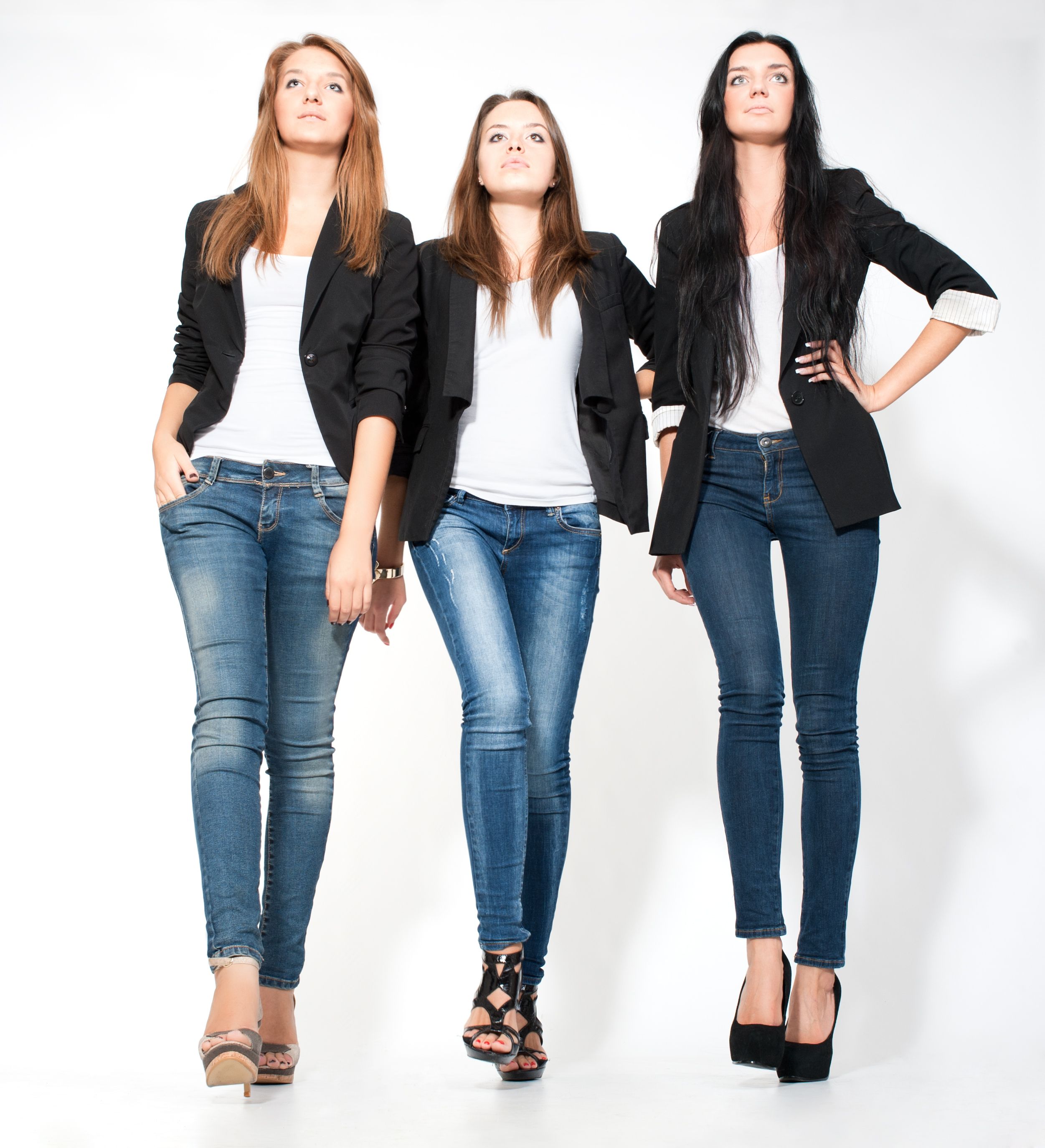 Doctors are warning you against the dangers of wearing skinny jeans and  squatting