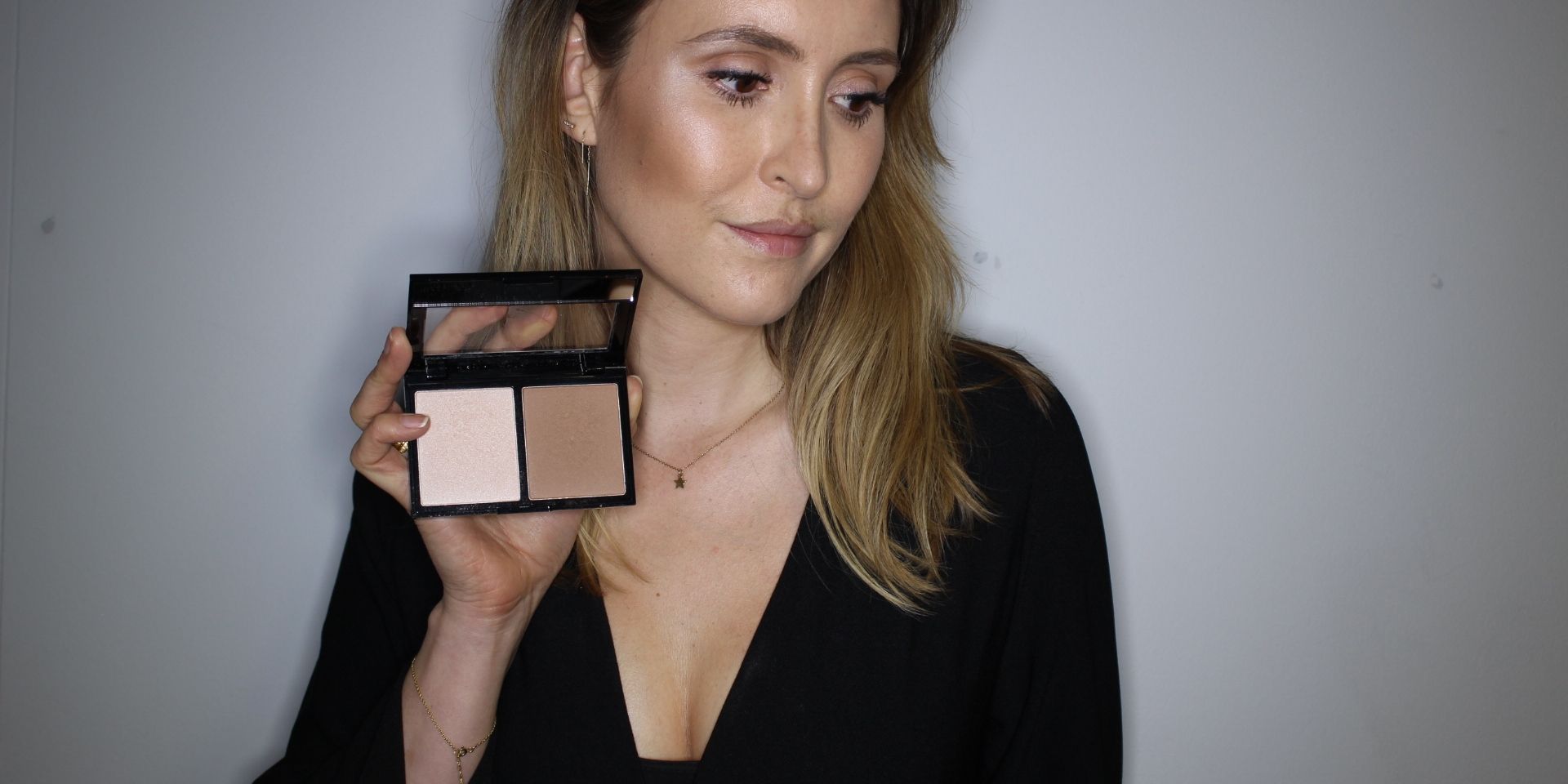 Collection Contour Kit tips in how-to pictures